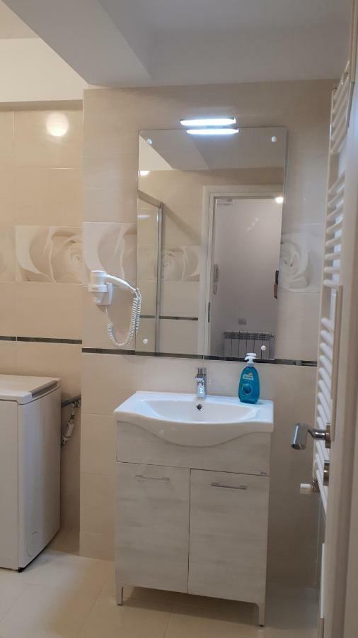 Tibiscum Apartament, Bucuresti ภายนอก รูปภาพ